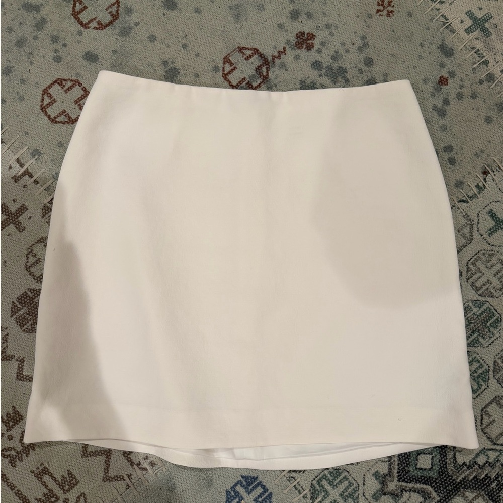 Wilfred Classic White Mini Skirt